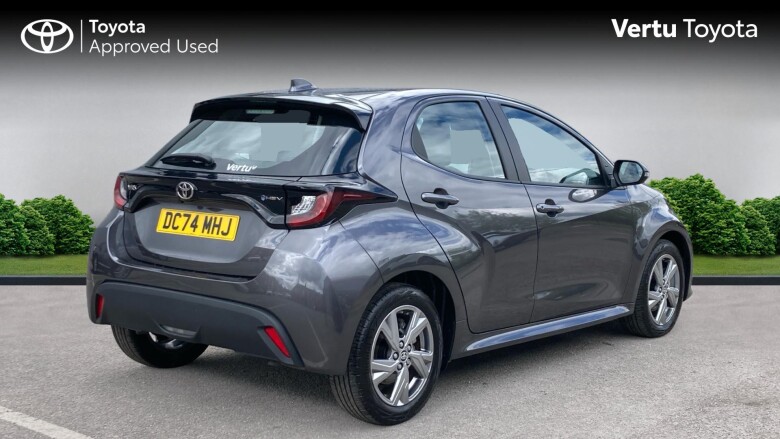 Toyota Yaris 1.5 Hybrid Icon 5dr CVT Hybrid Hatchback